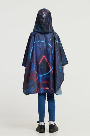 2021 MODE FUTURA: „Neon Forest“ Der umweltfreundliche Mini-Me-Regenponcho